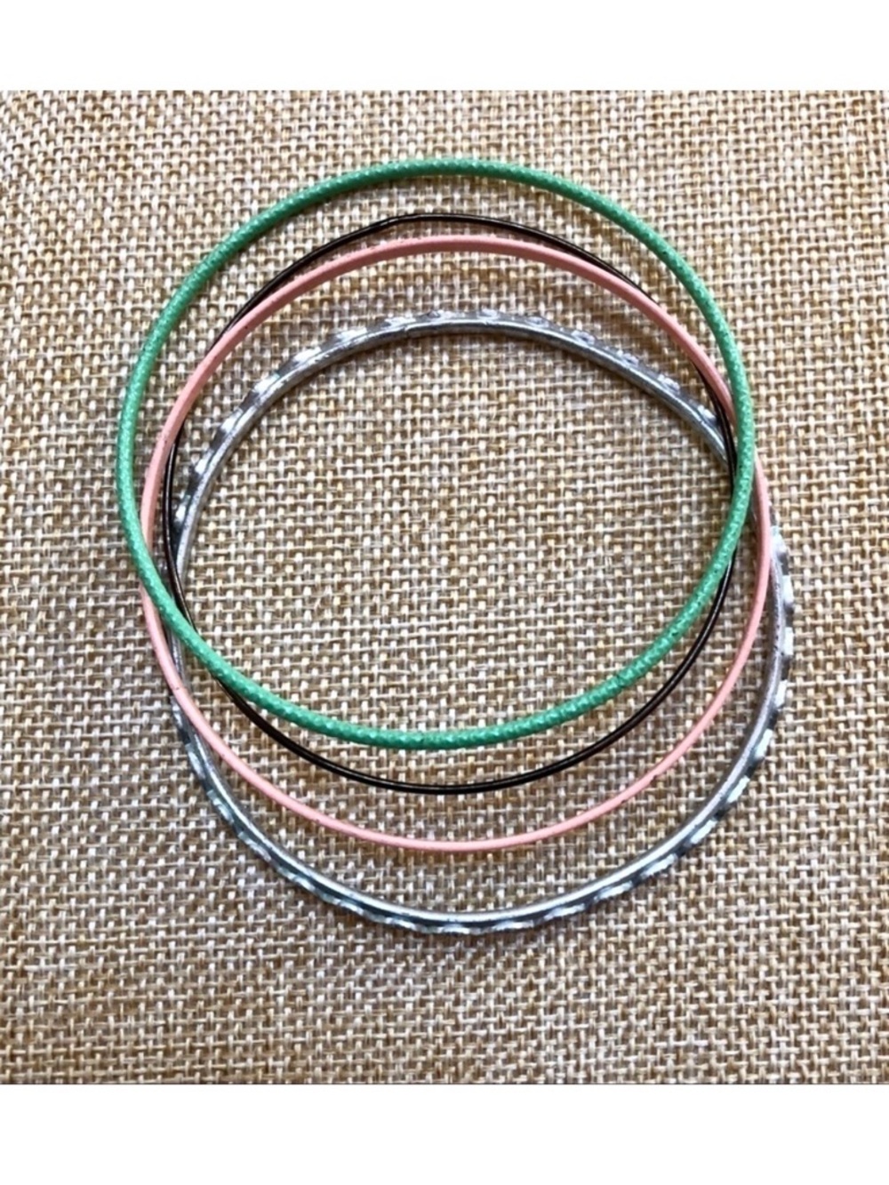 🔴 5 for $10 ONE Green Pink Silver Bronze Stackable Bracelet Set
